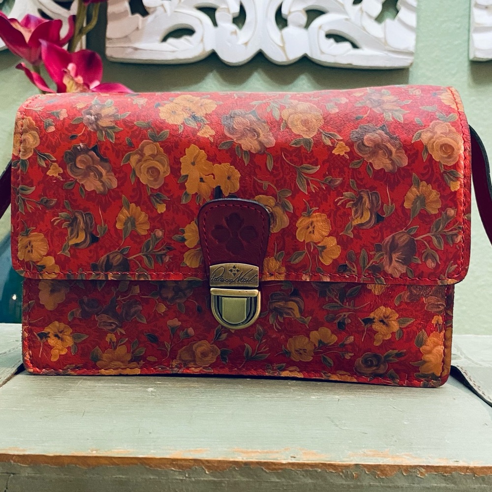 PATRICIA NASH RED FLORAL LEATHER CROSSBODY BAG EUC